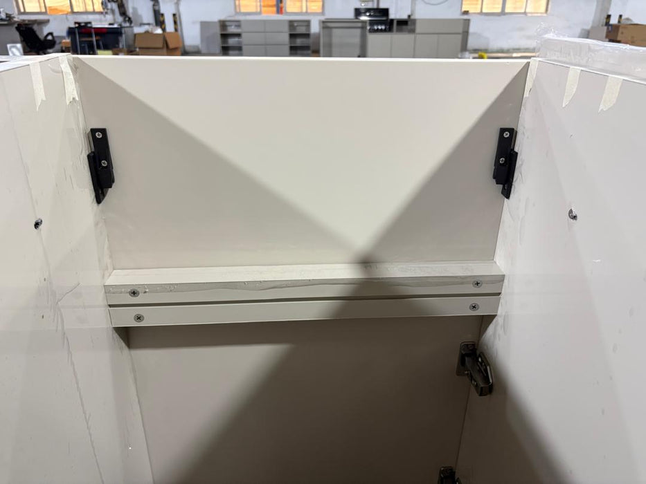CJ Grill Brand: Marine Grade Aluminum for Outdoor Kitchen Cabinets.