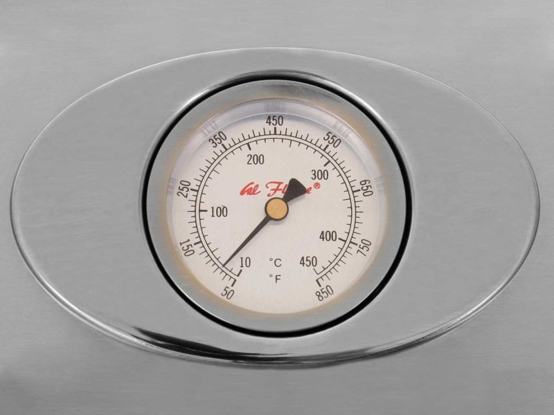 Cal Flame P5 Series professional 5-Burner built-in gas BBQ grill for outdoor kitchens