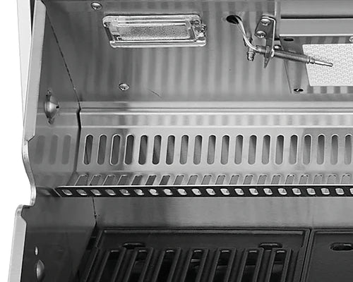 Beefeater 7000 Premium  4 burner built In BBQ,32" Wide stainless steel. (BBF7645SAE