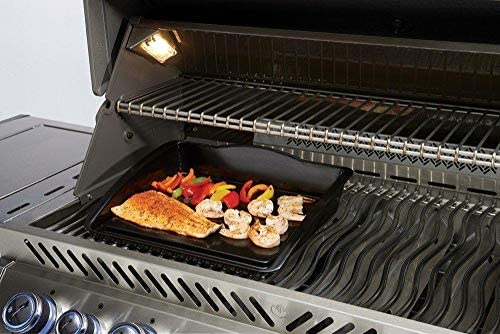 Porcelain-Enameled Cast-Iron Plancha